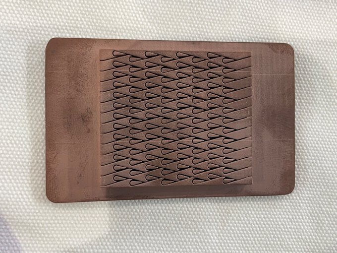 #Rhombic pin fin  #Microchannel Fluid #Heat Sink  #Diamond and Copper  #Diasemi Semixicon