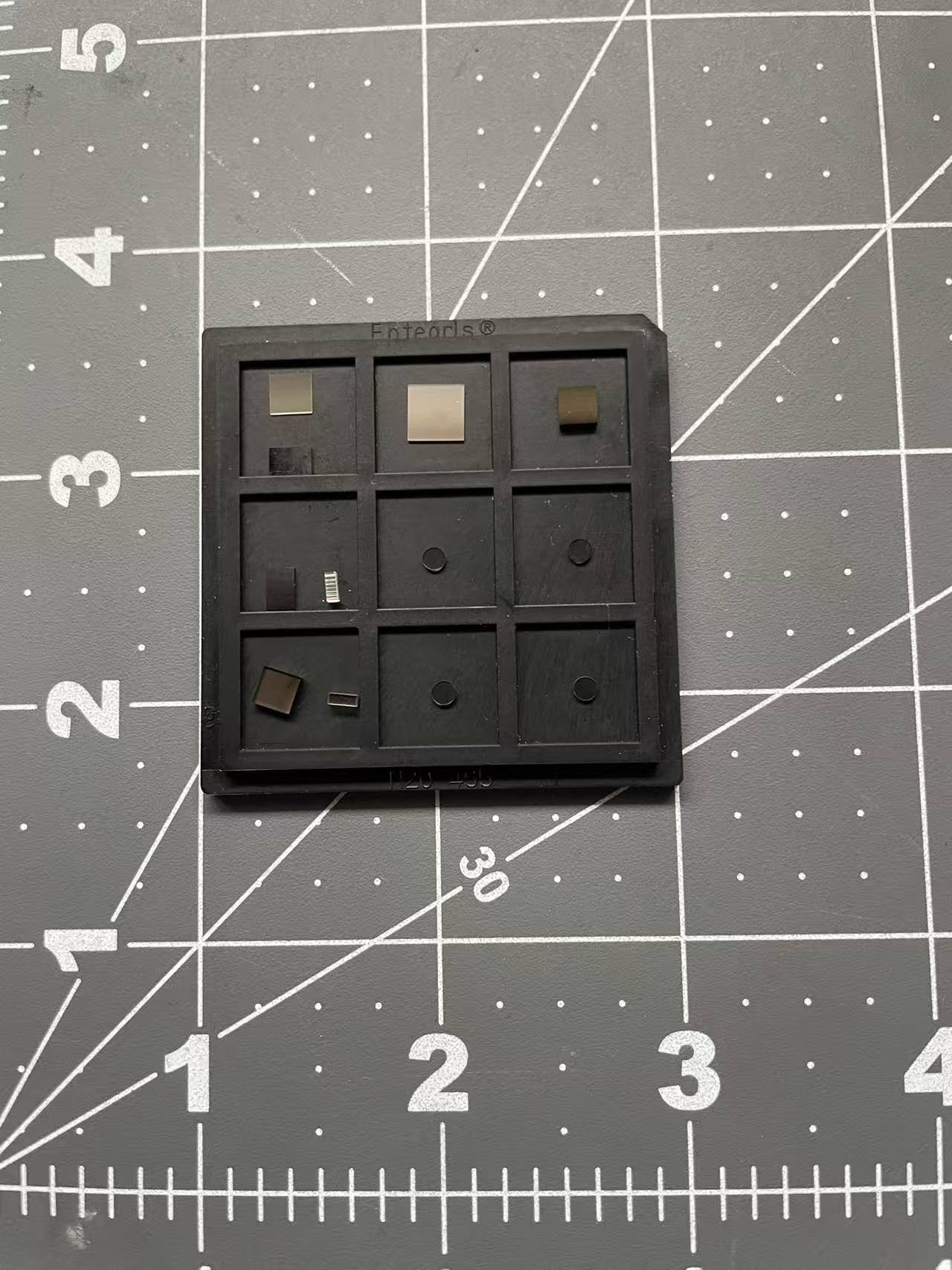 Single Crystalline MPCVD Diamond Plates